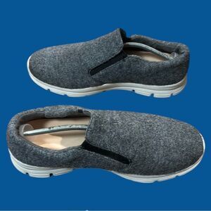 LIAM WOOL slip on shoes gray color excellent condition mens size 13XW.